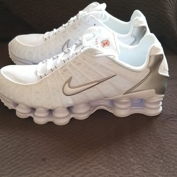 nike shox tl sneakers